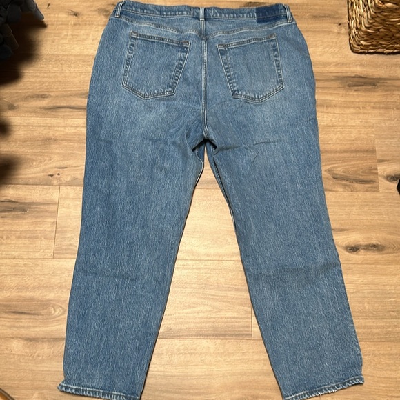 Abercrombie 90’s Straight Jeans - Picture 3 of 3